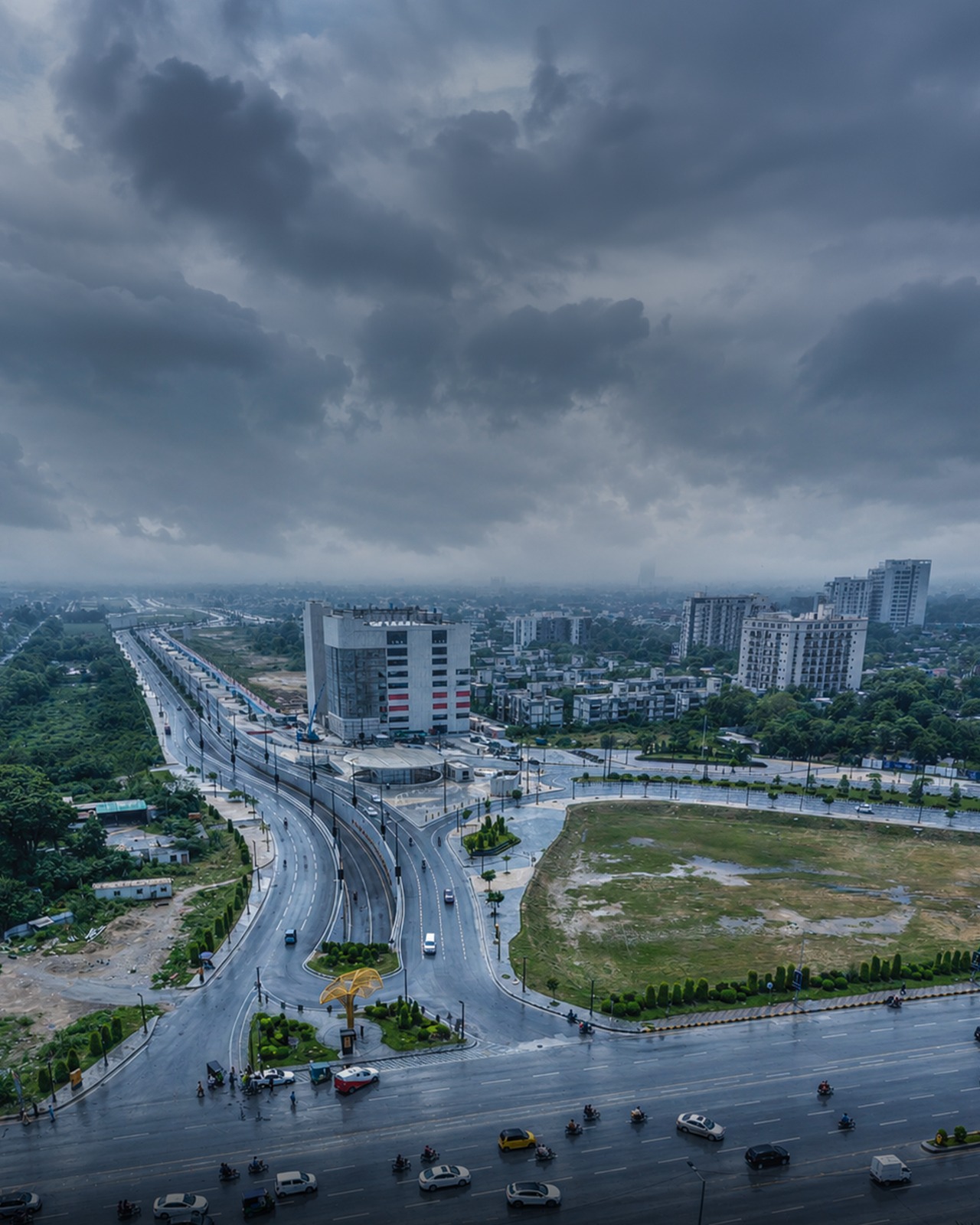 CBD Punjab Says Key Lahore Projects Remained Operational During Record Monsoon Rains